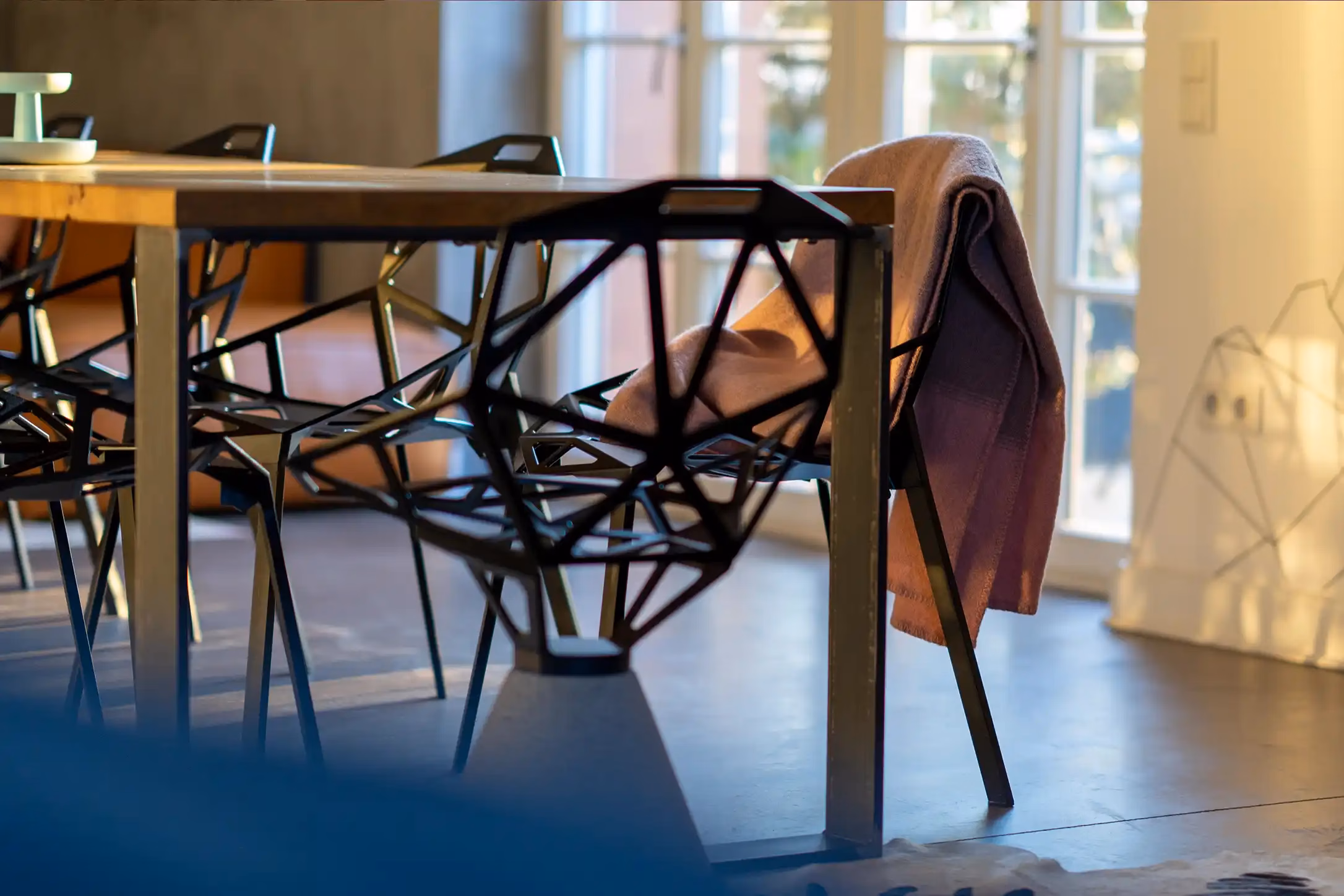 Grand Luxury Loft dining table