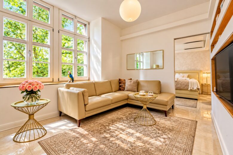 Private living area in the Medical Stay Two-Bedroom Suite Heidelberg