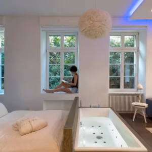Grand Superior Loft In Room Whirlpool